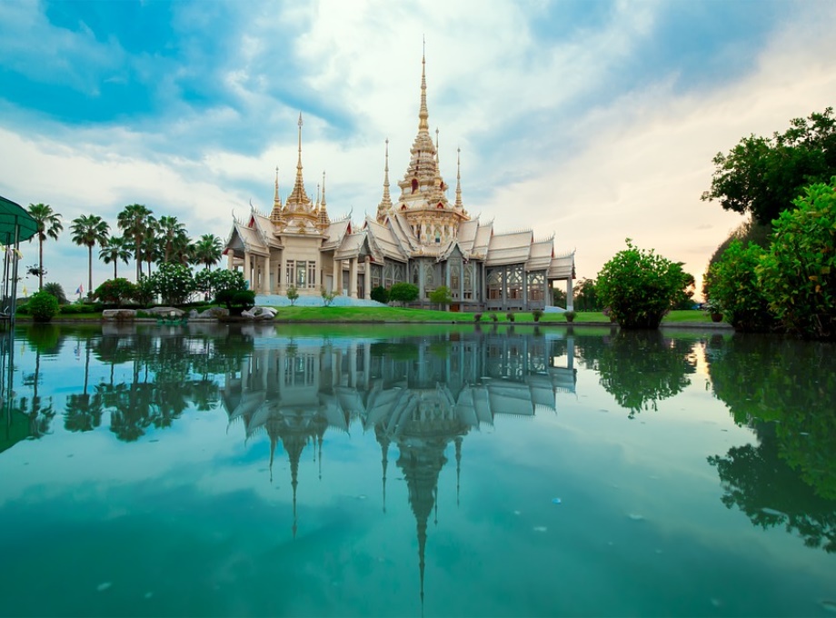 Agence de voyages : ASIE -></noscript> Thaïlande, c'est le <b>dépaysement total dans un pays magique