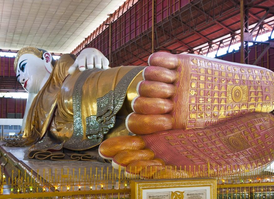 myanmar-asie-birmanie-bouddha-statue-posture-agence-voyages